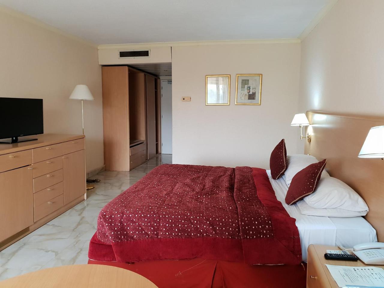 Hotel Nicon Luxury Abuja Extérieur photo